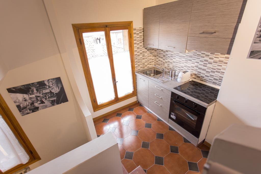 Residenza Ariosto Depandance By Studio Vita Bologna Rom bilde